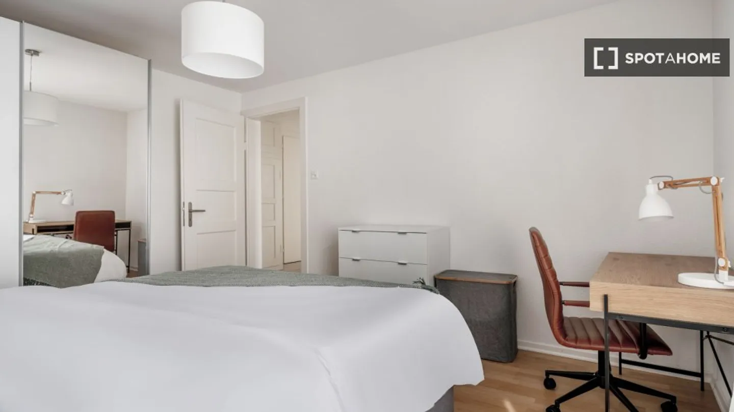 Apartment for rent - Photo 9 of 13