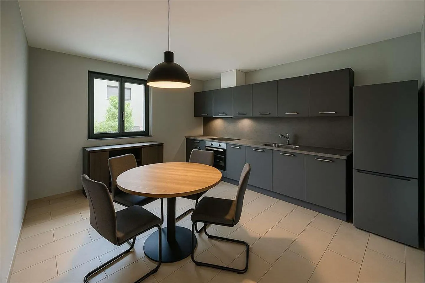 Appartement lumineux avec terrasse dans une zone résidentielle à Lugano - Photo 2 sur 4