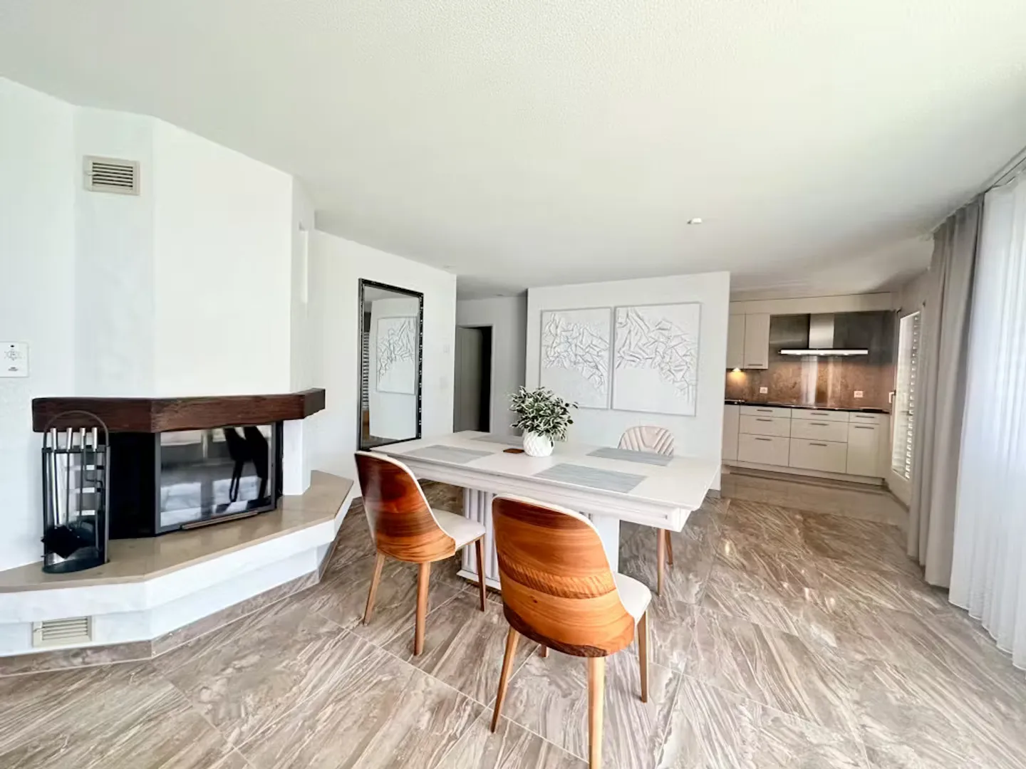 Charming Chalet in Zürich - Photo 1 of 10