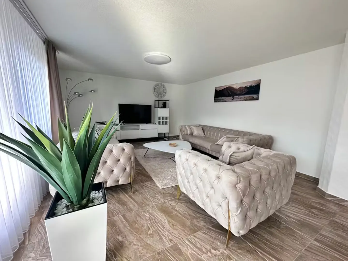 Charming Chalet in Zürich - Photo 6 of 10