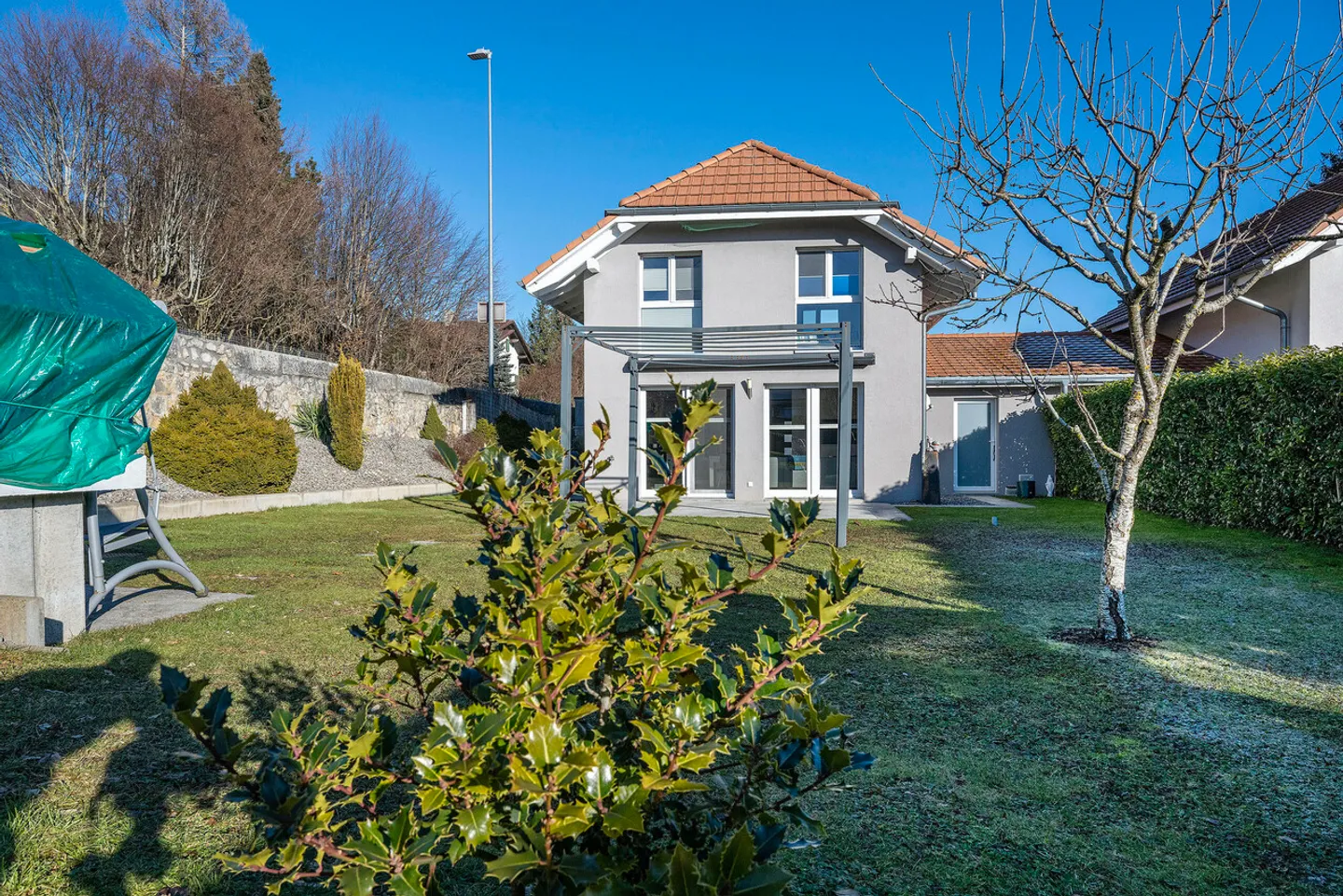 Spaziosa casa familiare con bellissimo giardino - Foto 2 di 22