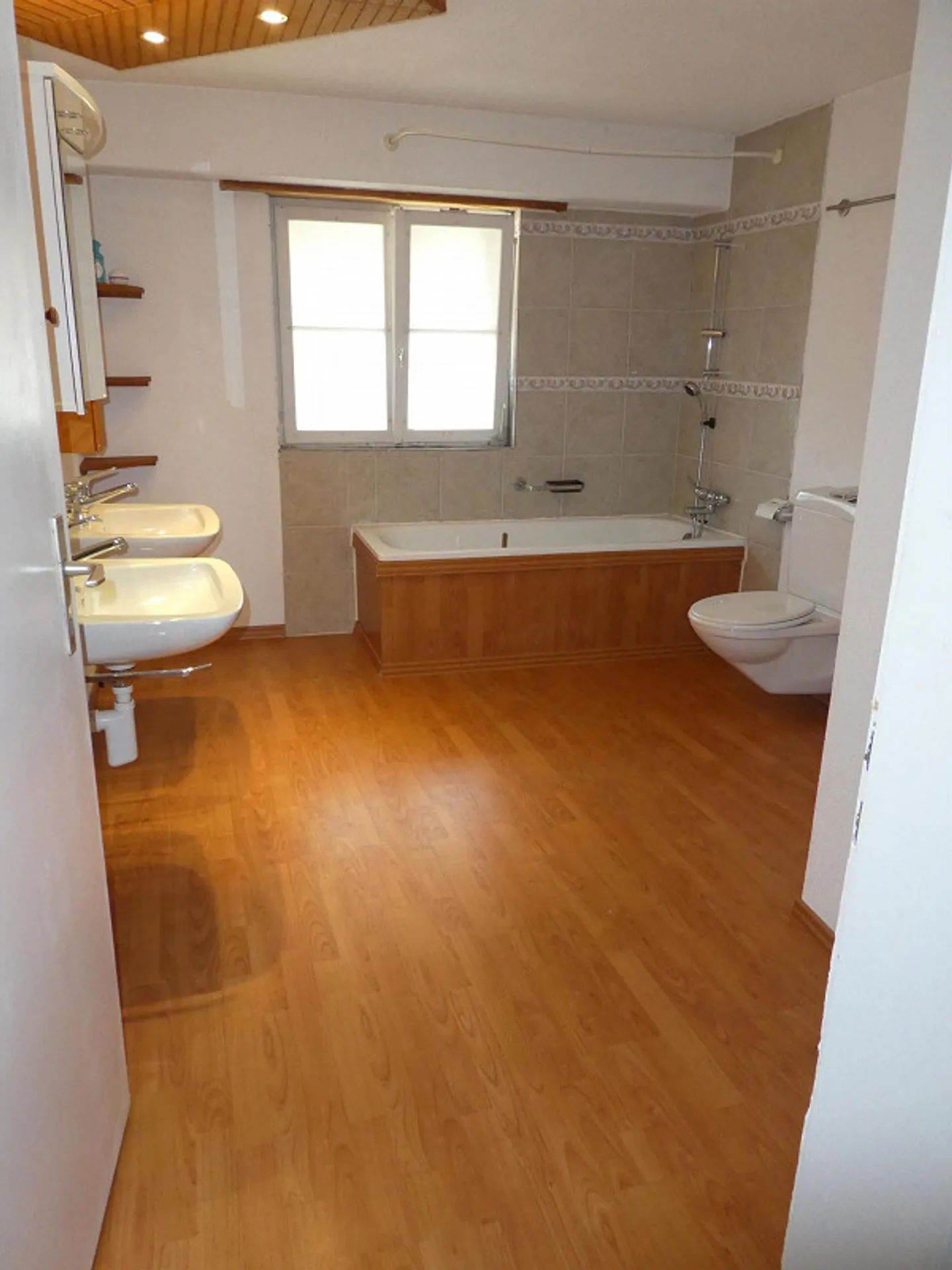 Casa Incantevole nel Centro del Villaggio di Basadingen - Foto 20 di 30