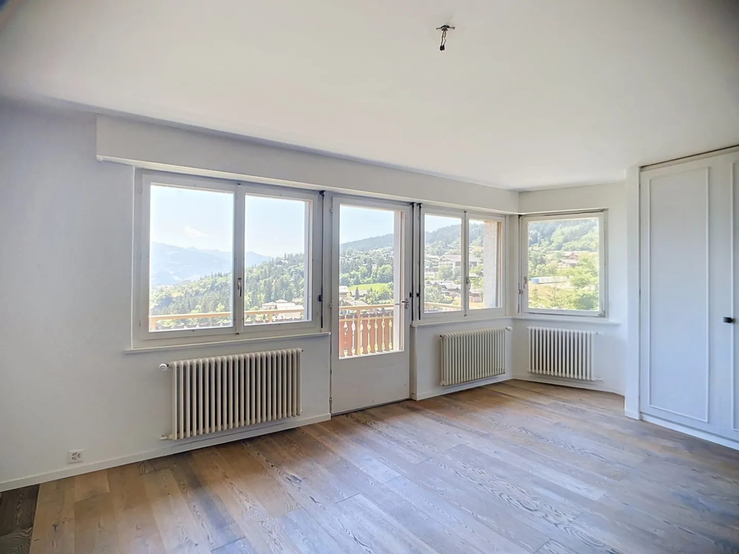 Einzigartiges Potenzial, Panoramablick & genehmigte Zweitwohnung - Foto 5 von 22
