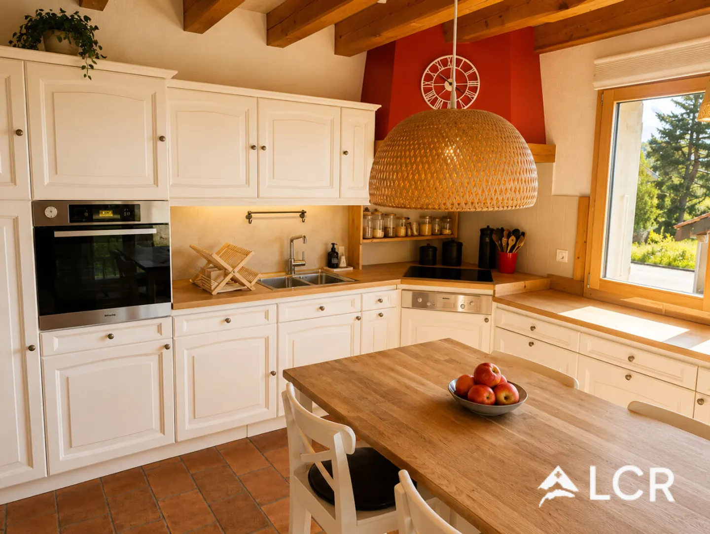 Belle maison de 6.5 pièces / Le Vaud - Photo 4 sur 13