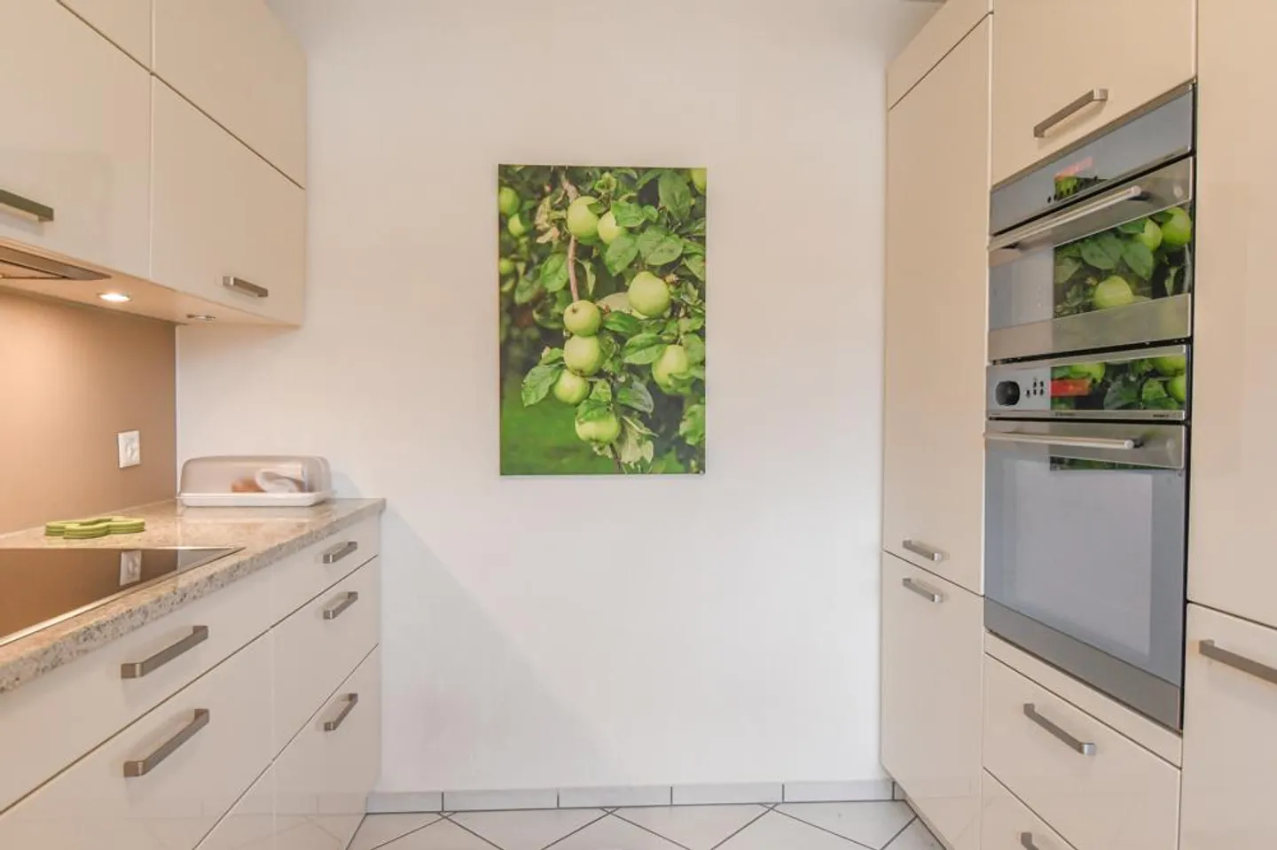 Grande Terrasse - deux Cheminées - Photo 4 sur 23