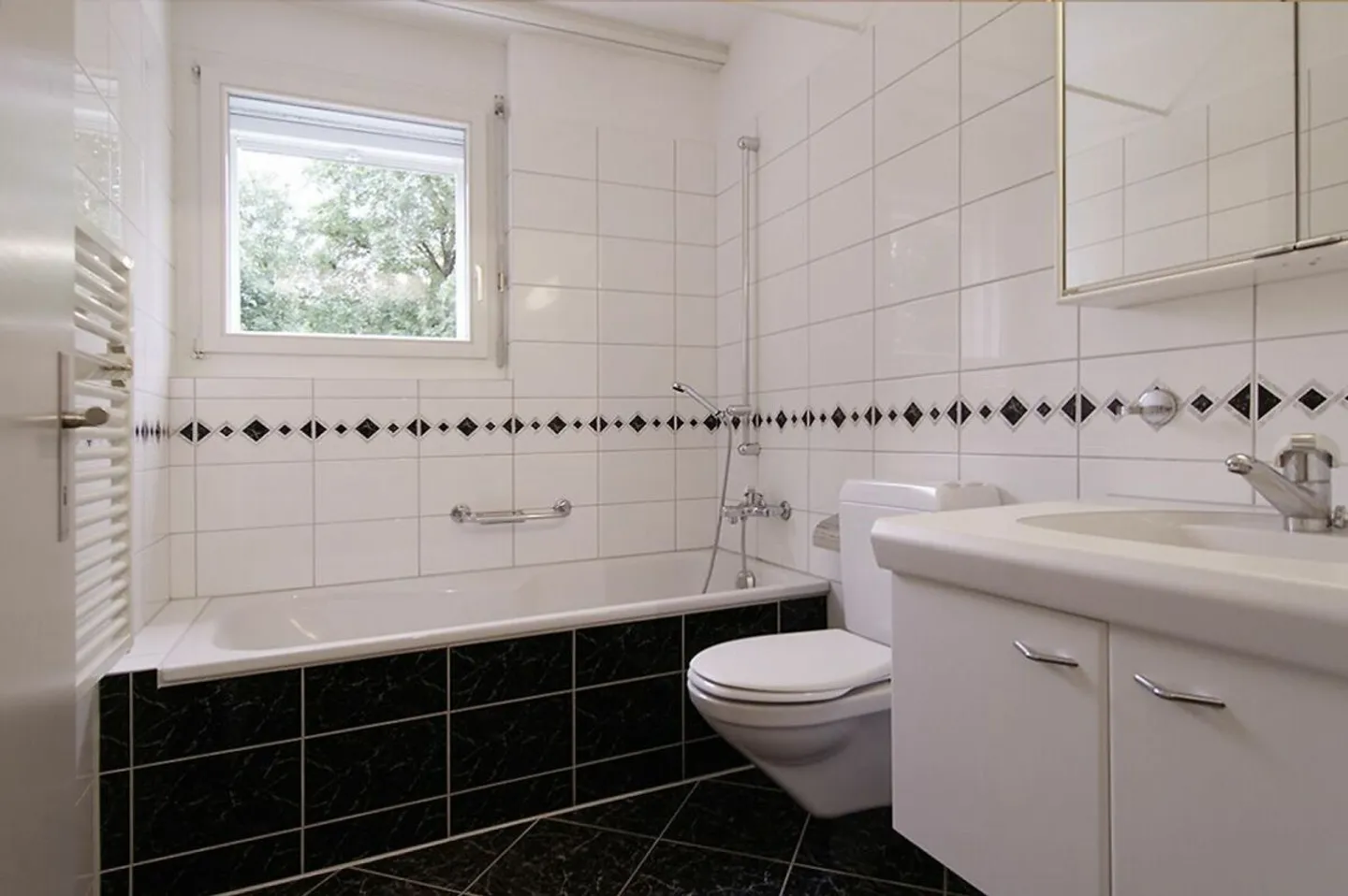 Charmante Wohnung mit Garten - Foto 7 von 13