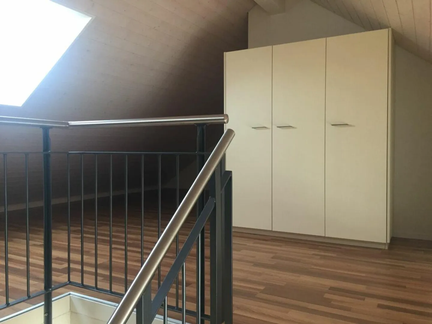 Appartamento moderno e attraente di 3,5 stanze in una comunità residenziale attraente - Foto 5 di 6
