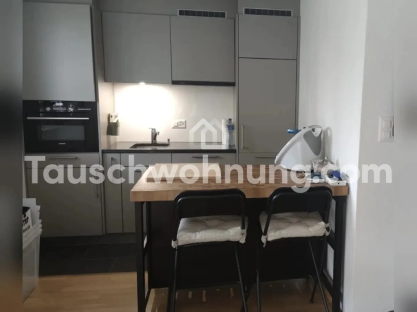 Renovated apartment with great layout - Photo 1 of 4