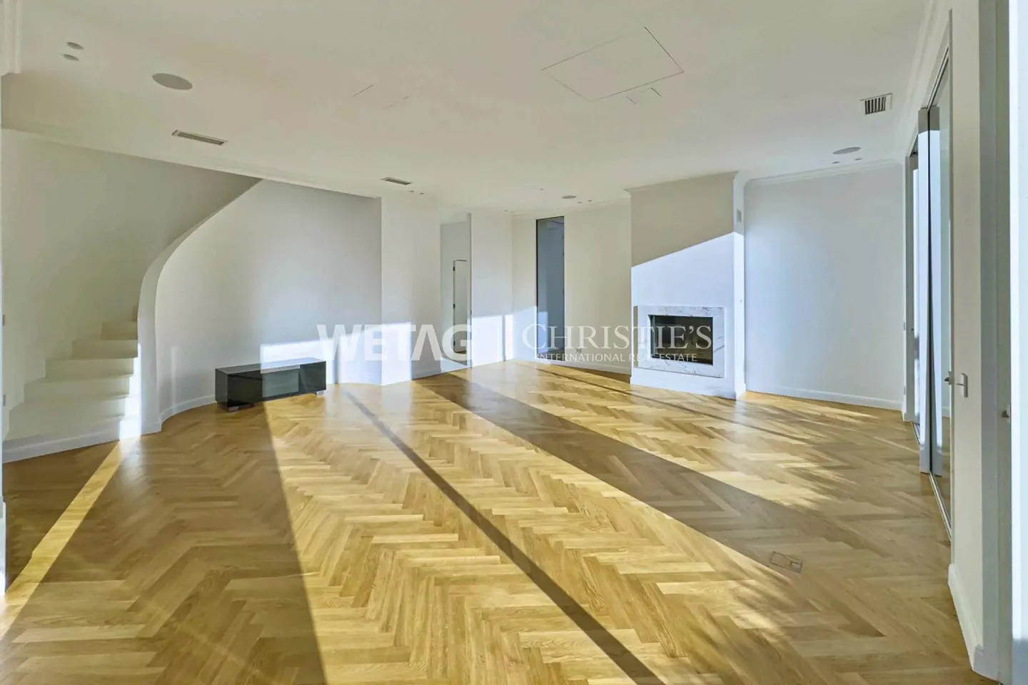 Lugano-Vico Morcote: Modern villa with spectacular views of the ... - Photo 2 of 10