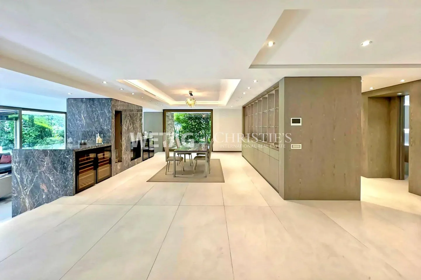 Lugano-Magliaso: magnificent villa with indoor pool, directly on Lake Lugano - Photo 4 of 13