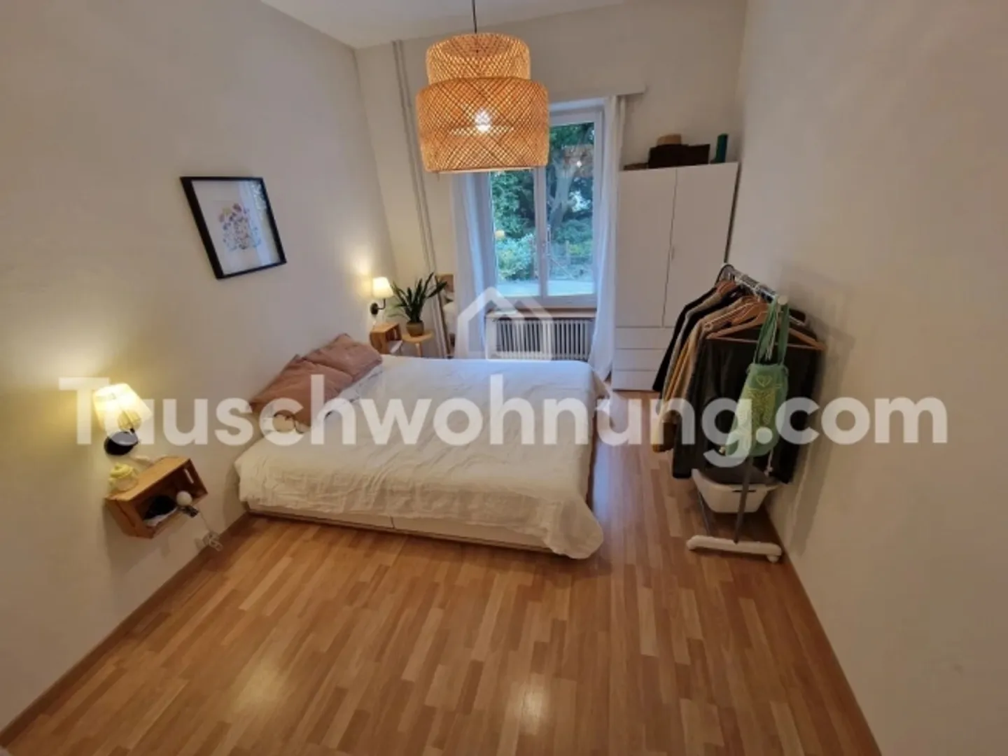 Charming Old Town Apartment in 8003 - Photo 4 of 6