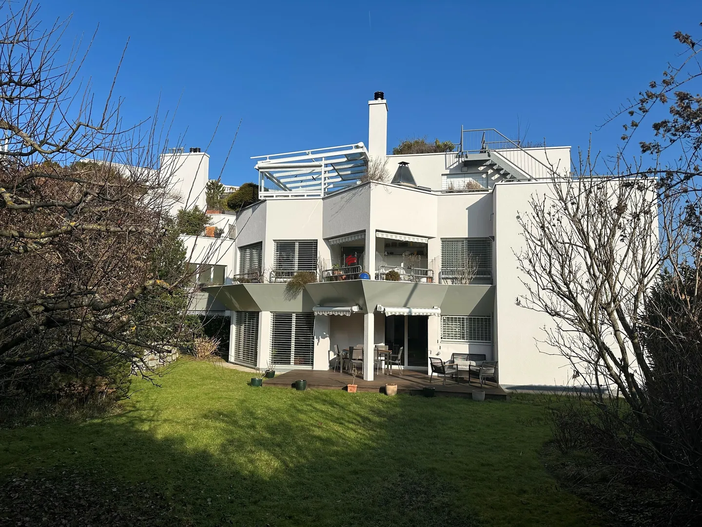Appartamento al piano terra con giardino privato - Foto 26 di 29