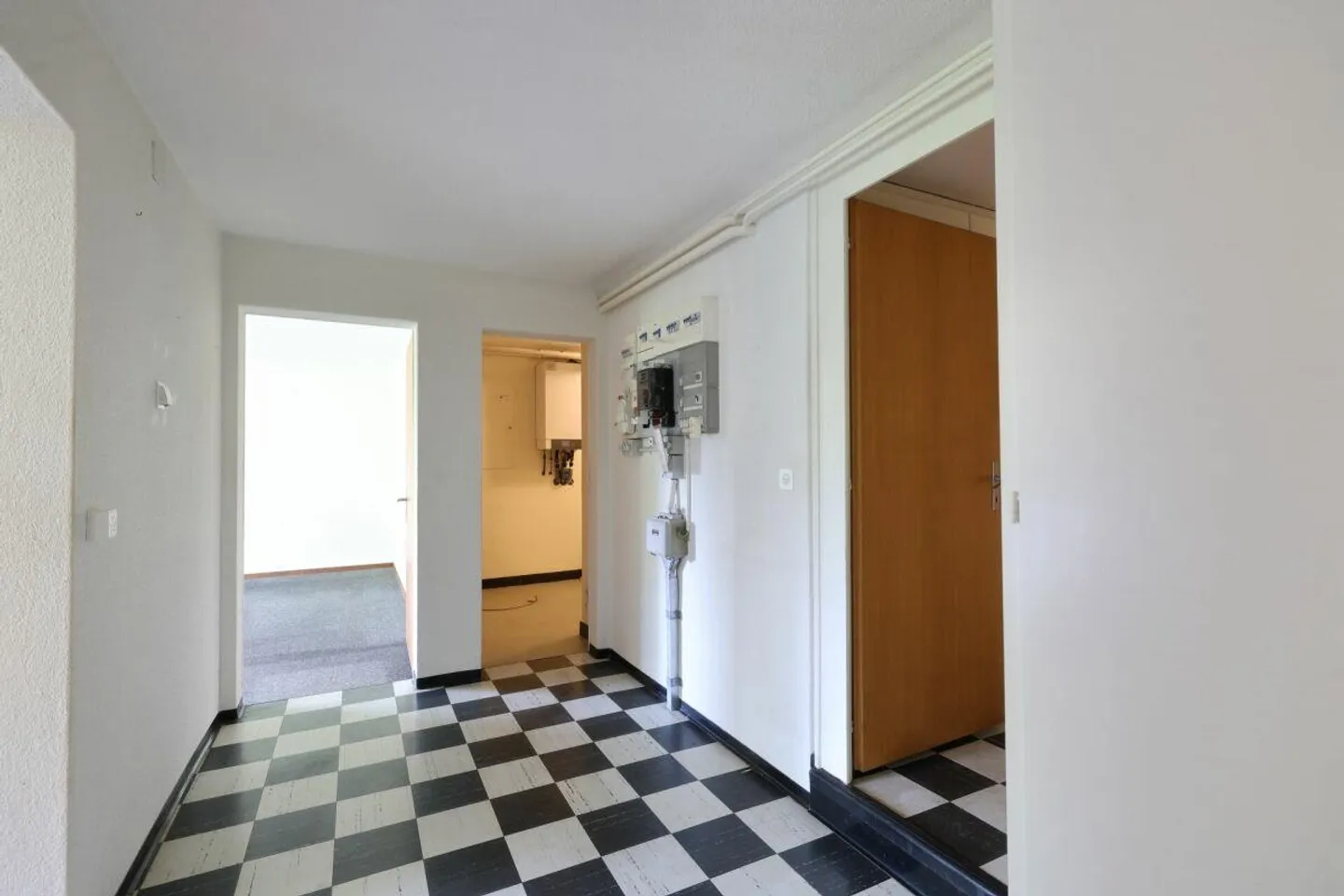 Einfamilienhaus mit Einliegerwohnung und Weitsicht - Foto 10 von 13