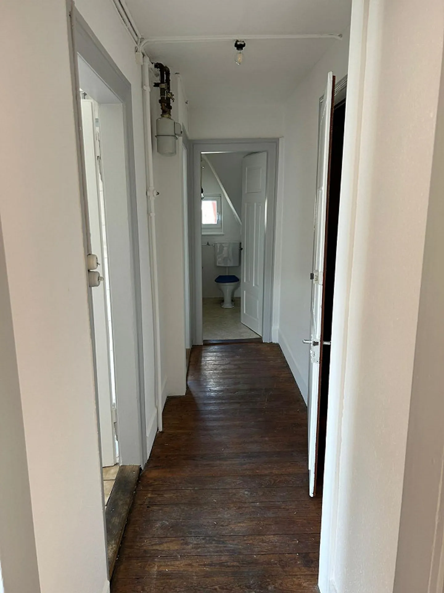 Dachwohnung in Altbau - Foto 5 von 11