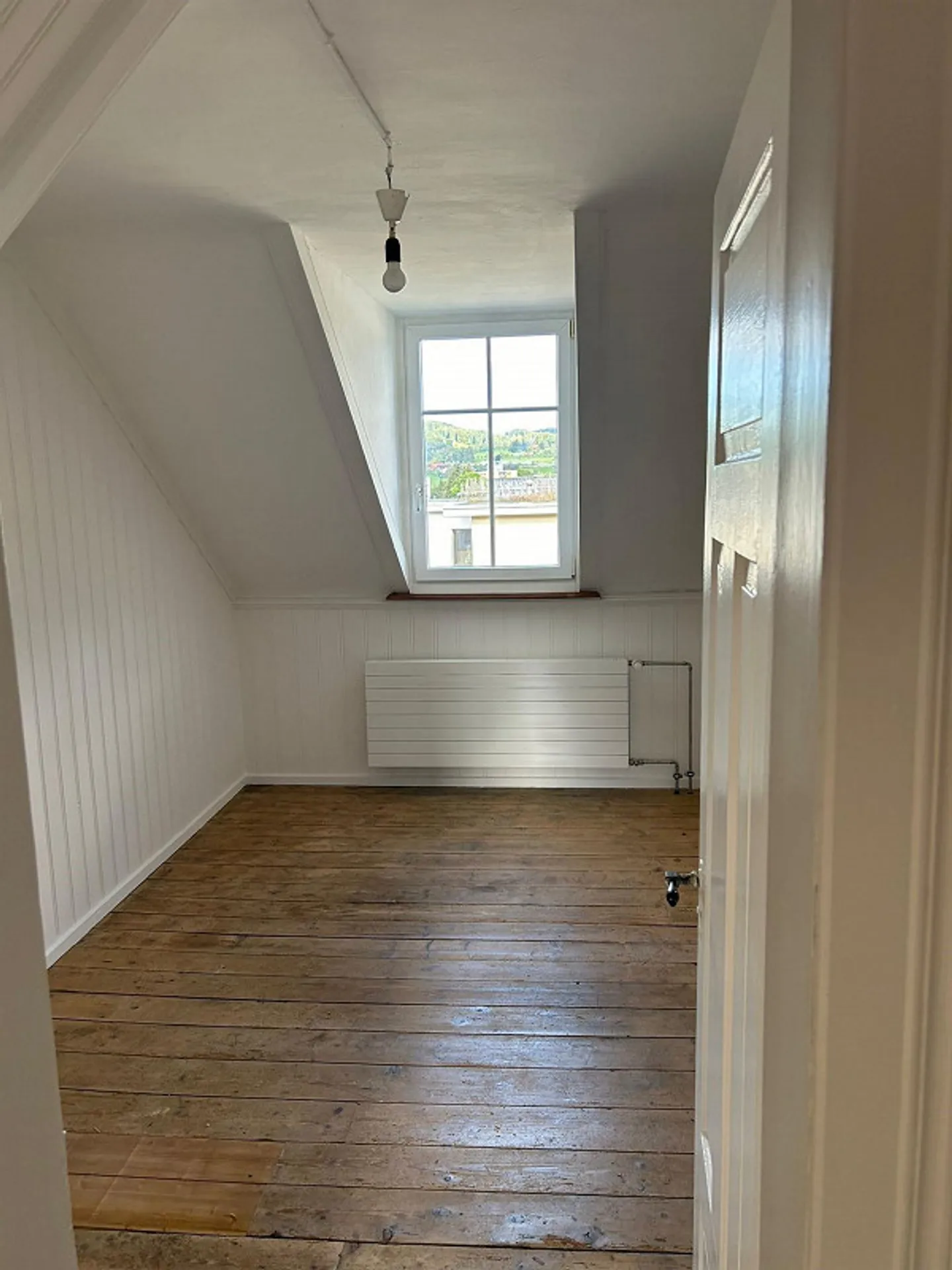 Dachwohnung in Altbau - Foto 11 von 11
