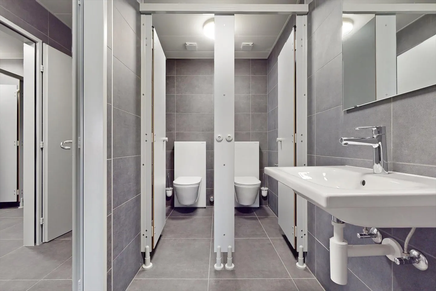 Ufficio Ristrutturato - Foto 9 di 9