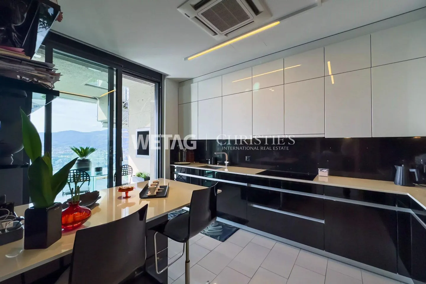 Modernes Penthouse mit Seeblick - Foto 5 von 13