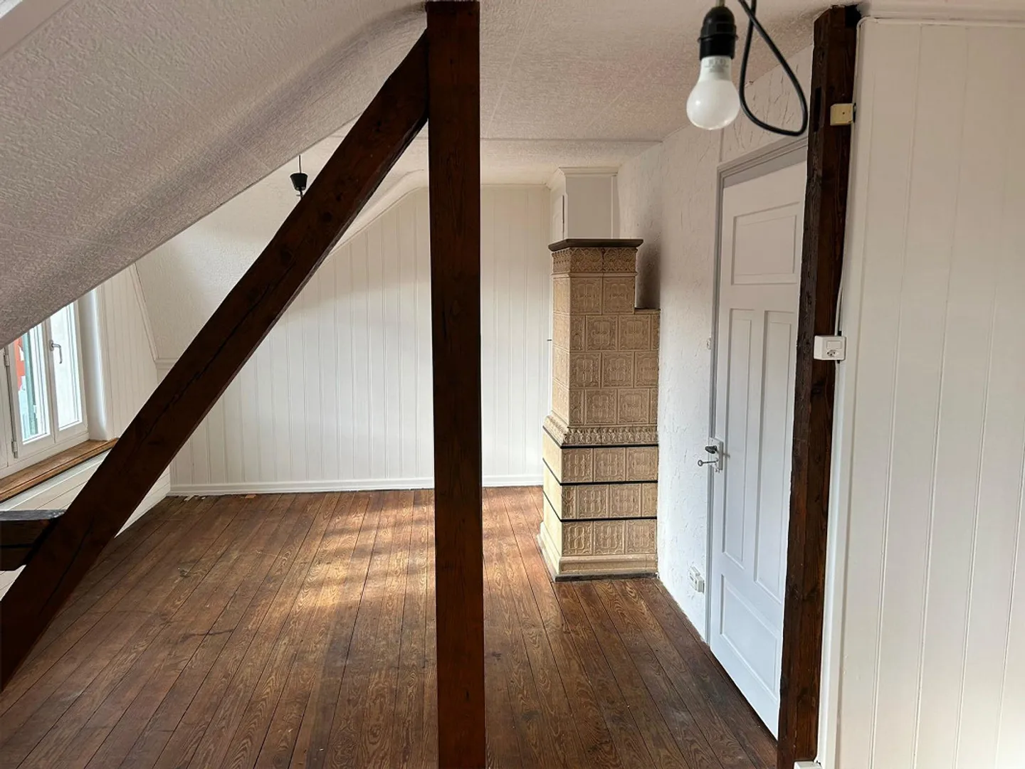 Dachwohnung in Altbau - Foto 9 von 11