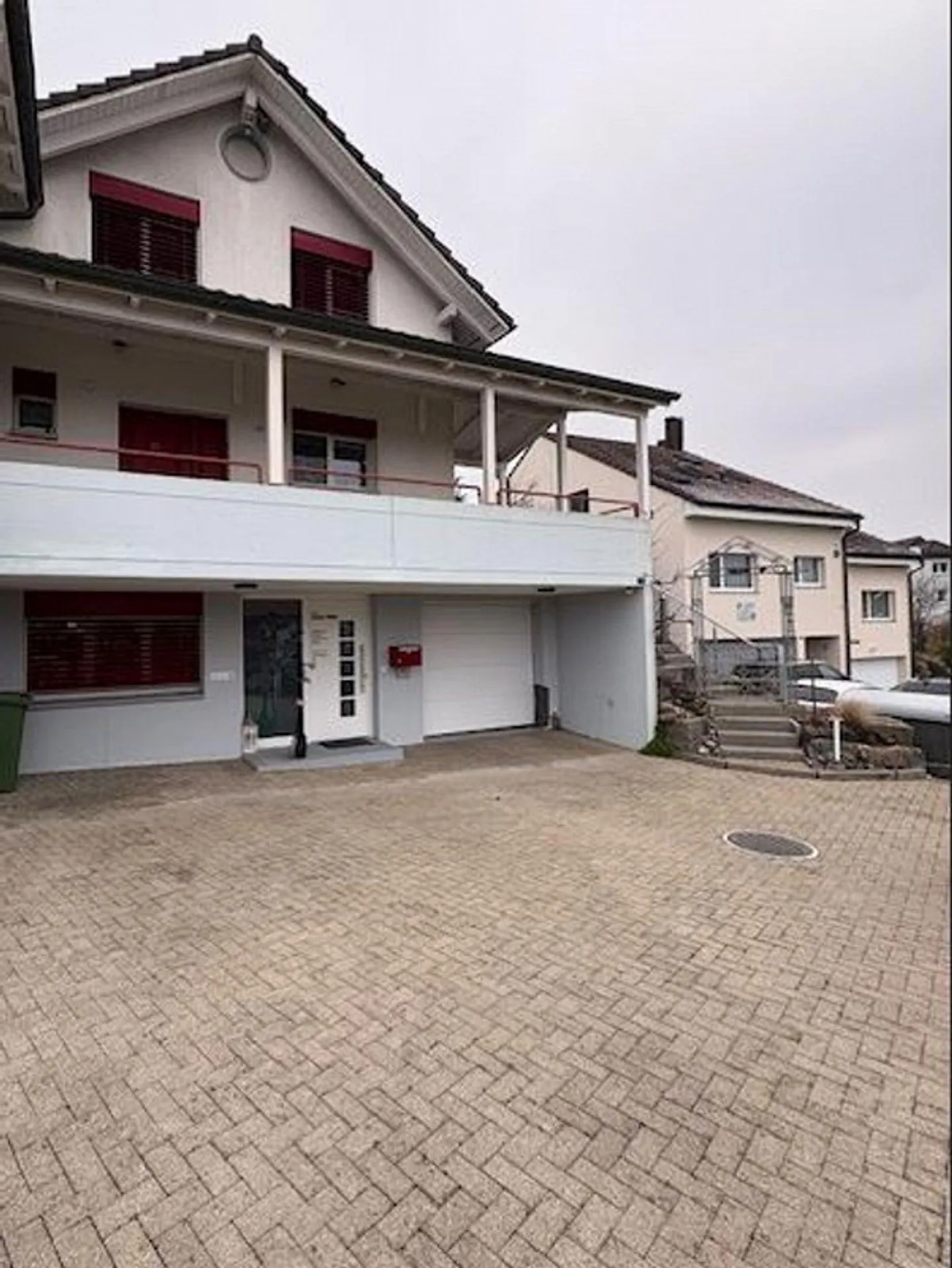 Bellissima e moderna casa bifamiliare di 5,5 stanze con 147m2 di superficie abitabile netta - Foto 1 di 13