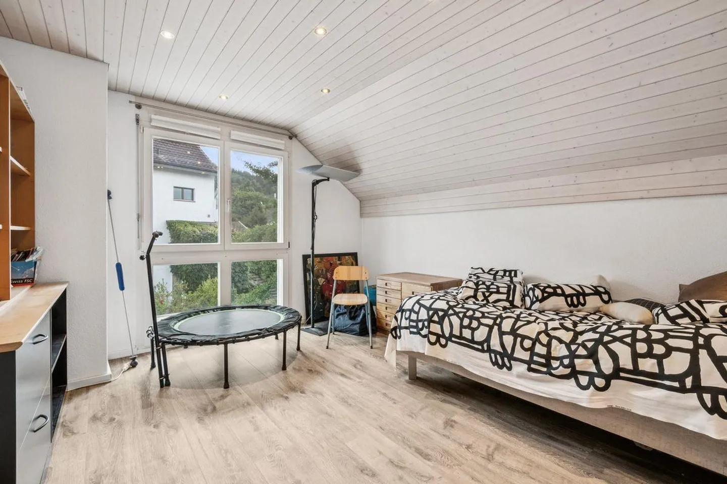 Bellissima e moderna casa bifamiliare di 5,5 stanze con 147m2 di superficie abitabile netta - Foto 6 di 13