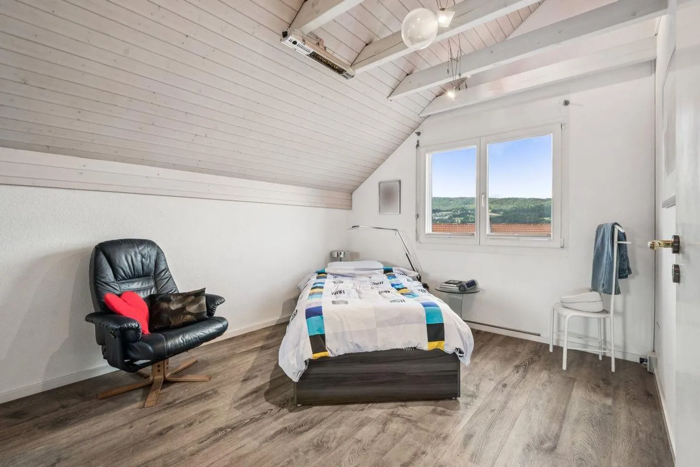 Bellissima e moderna casa bifamiliare di 5,5 stanze con 147m2 di superficie abitabile netta - Foto 7 di 13