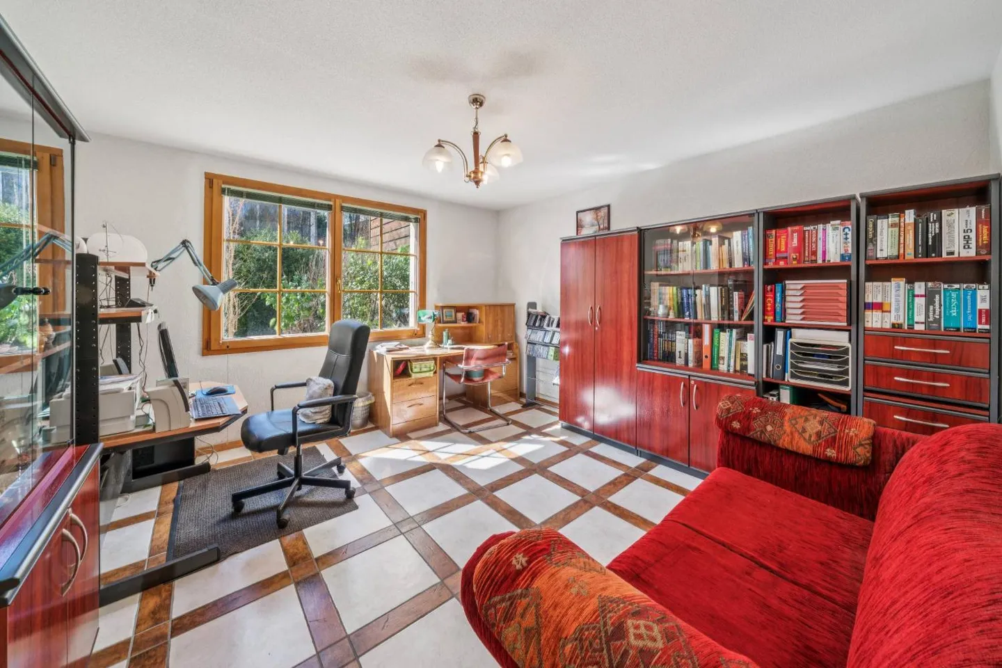 Charmante freistehende Villa im Grünen in Lausanne - Foto 7 von 13