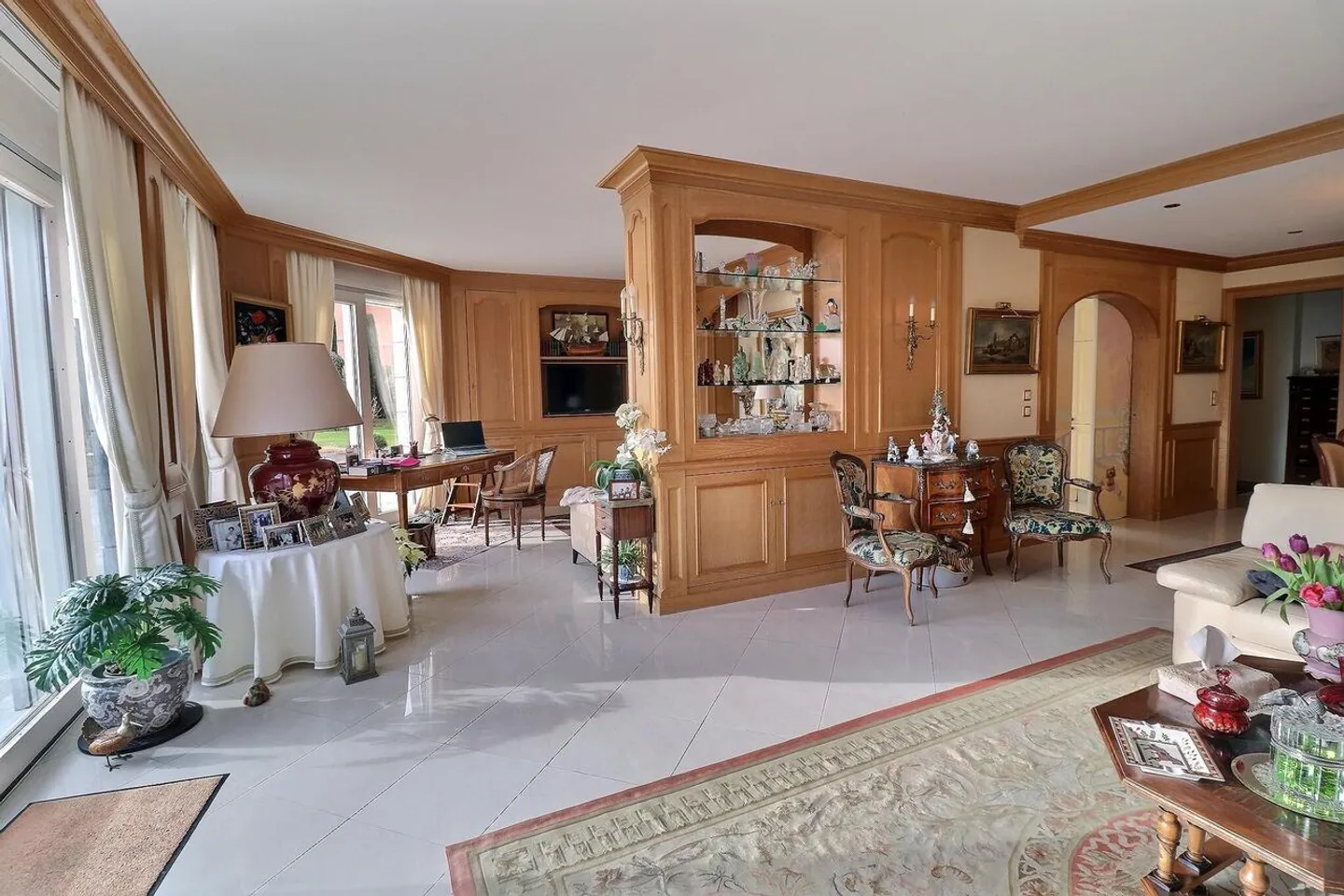 Magnifico appartamento in viager occupato senza affitto. Vista lago e porto privato. - Foto 4 di 13