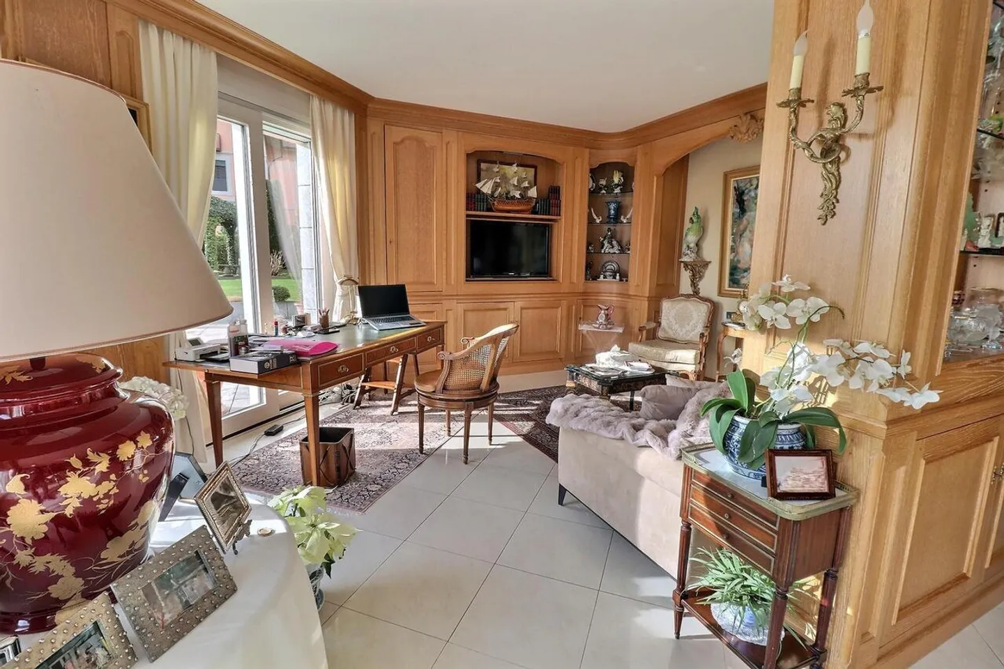 Magnifico appartamento in viager occupato senza affitto. Vista lago e porto privato. - Foto 6 di 13
