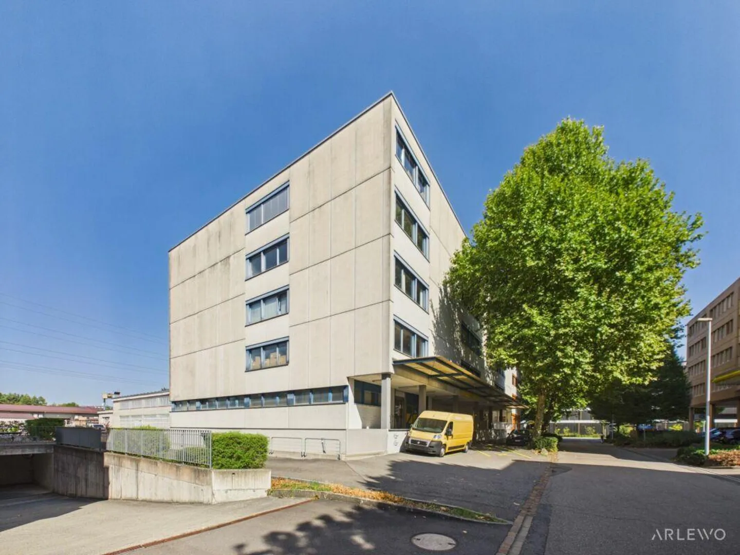 Versatile Commercial Space | Ideal for Storage, Production and Services... - Photo 17 of 22