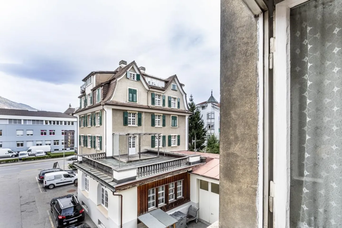 Appartamento d'epoca appena ristrutturato con grande terrazza - Foto 12 di 12