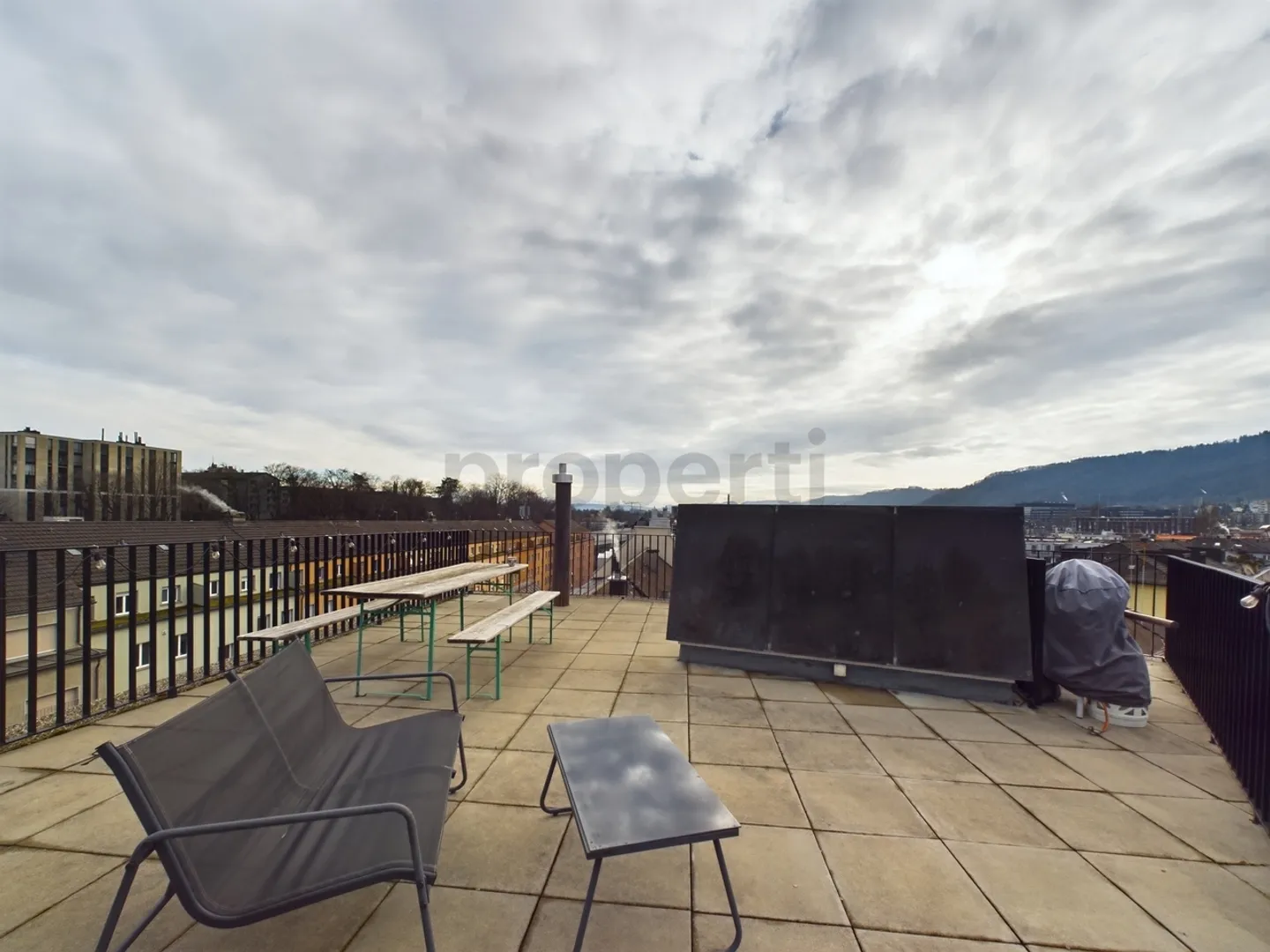 Modernes 3.5-Zimmer-Loft in Zurich - Foto 7 von 10