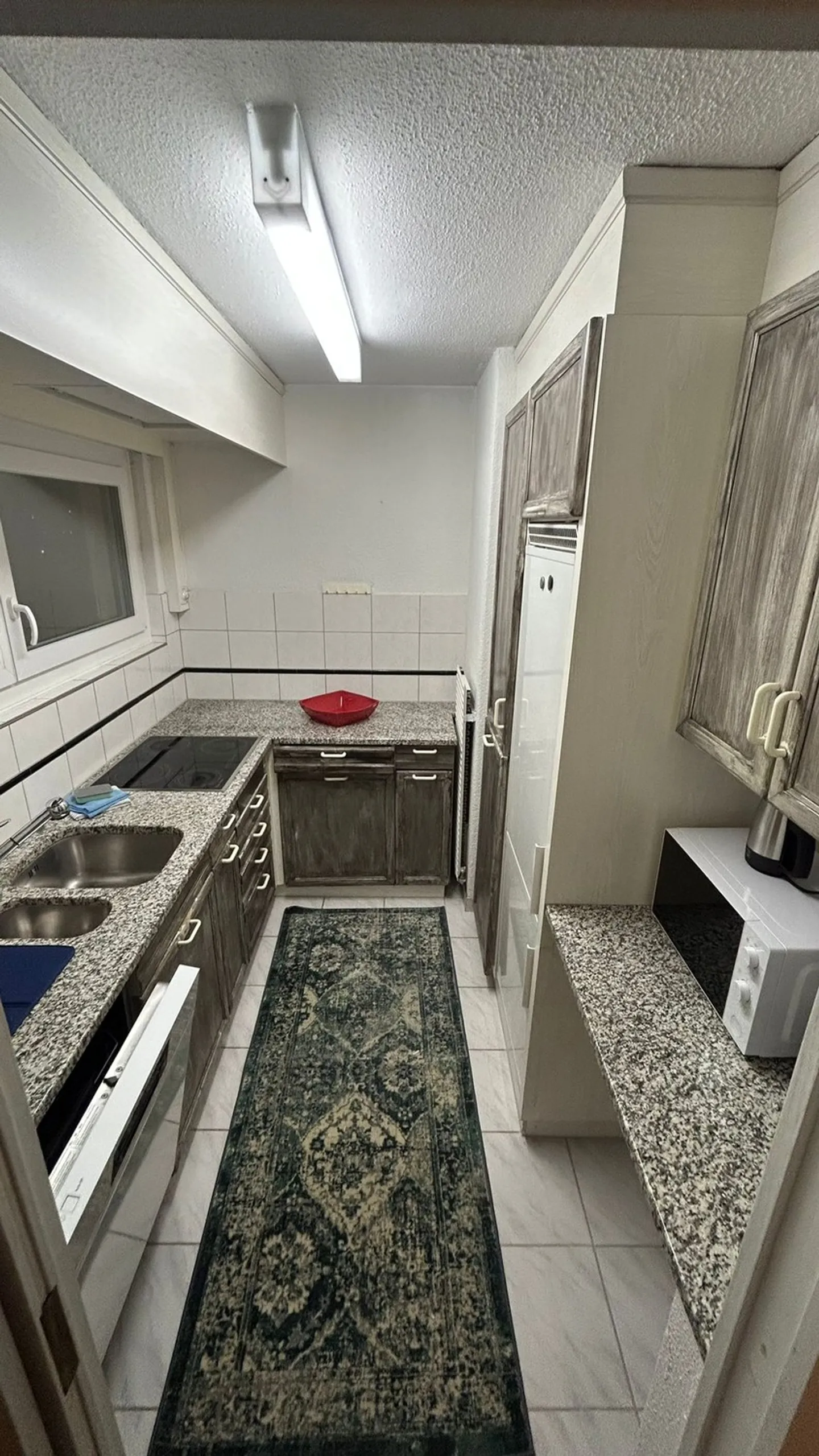 Appartamento moderno e luminoso di 2,5 stanze – Completamente arredato, posizione privilegiata ad Adliswil - Foto 10 di 13