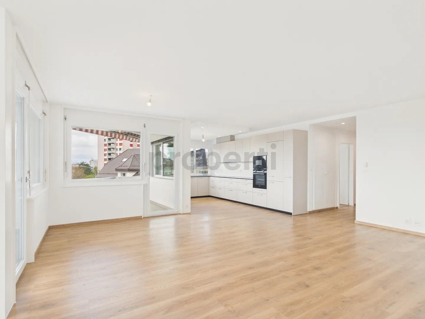 Geräumige 5,5-Zimmer-Wohnung, 2025 renoviert + unabhängiges Studio inklusive - Prilly - Foto 2 von 10