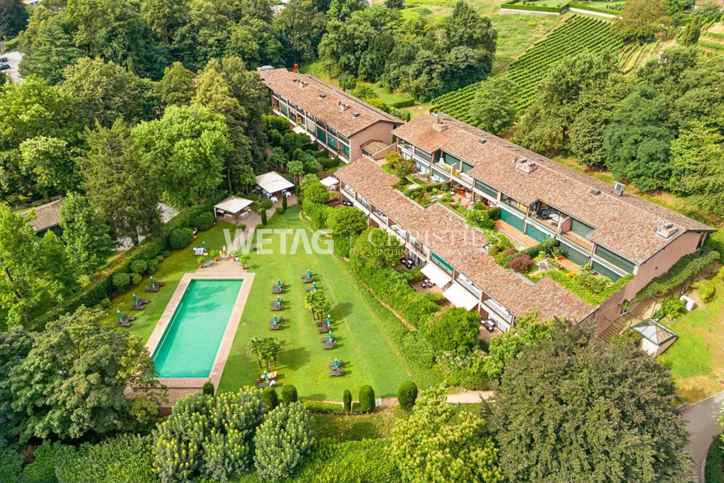 For sale in Lugano-Gentilino: elegant apartment with private garden - Photo 1 of 12