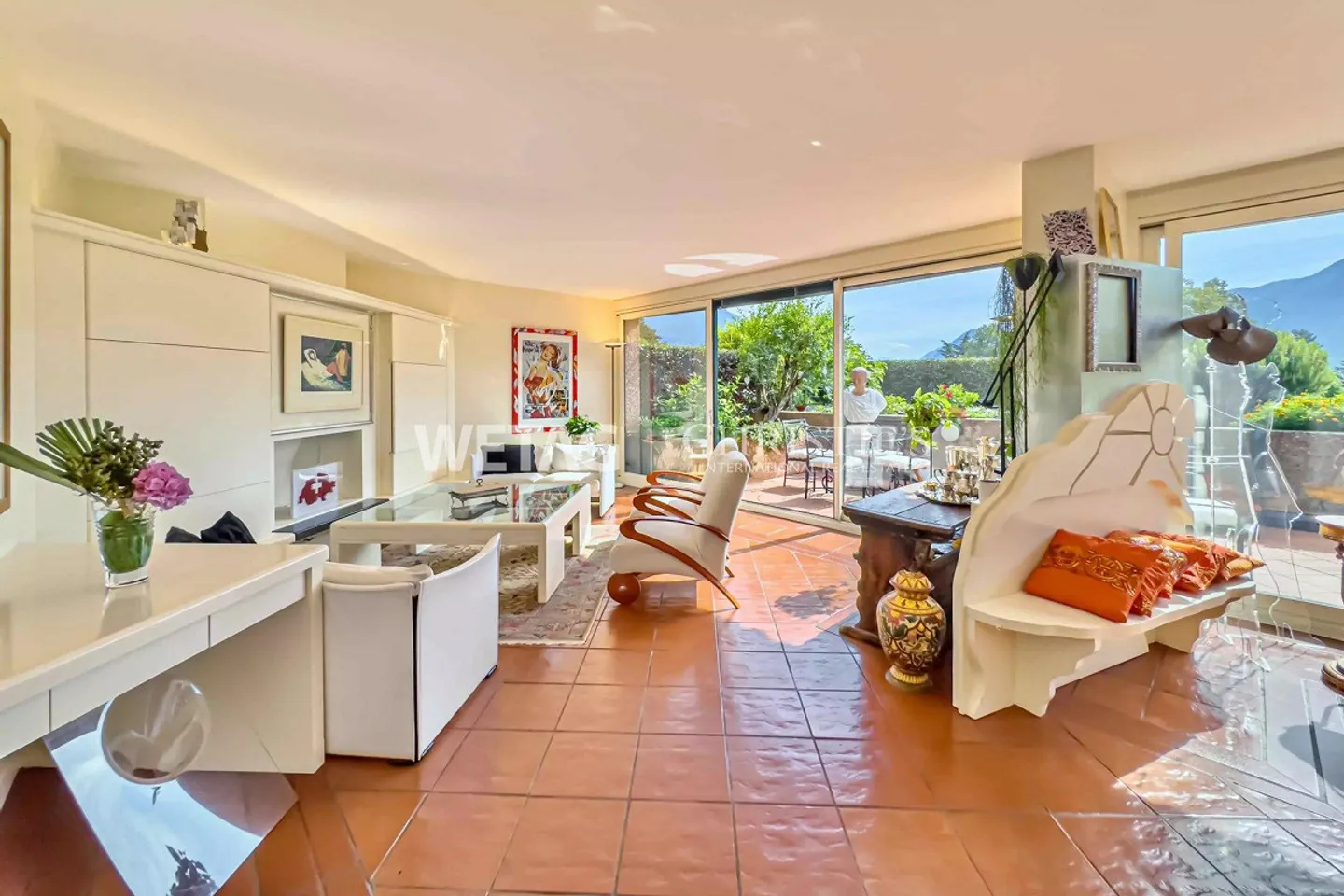 For sale in Lugano-Gentilino: elegant apartment with private garden - Photo 4 of 12