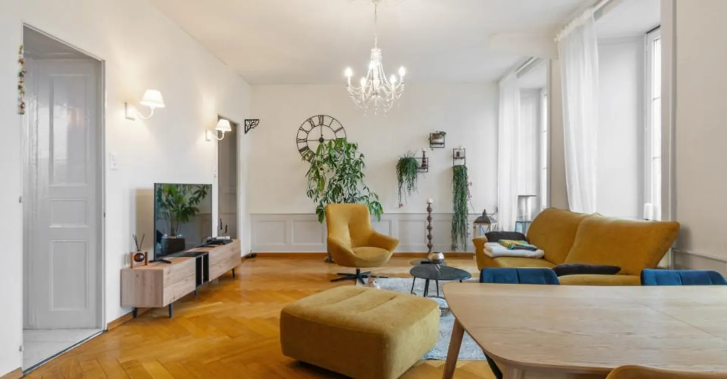 Historic Master House in Brenets - Photo 1 of 12
