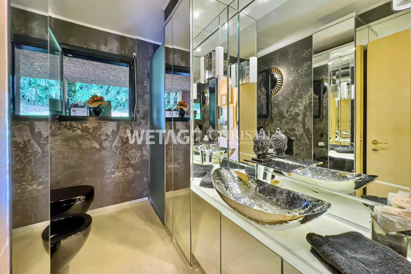 For sale in Lugano-Gentilino: elegant apartment with private garden - Photo 9 of 12