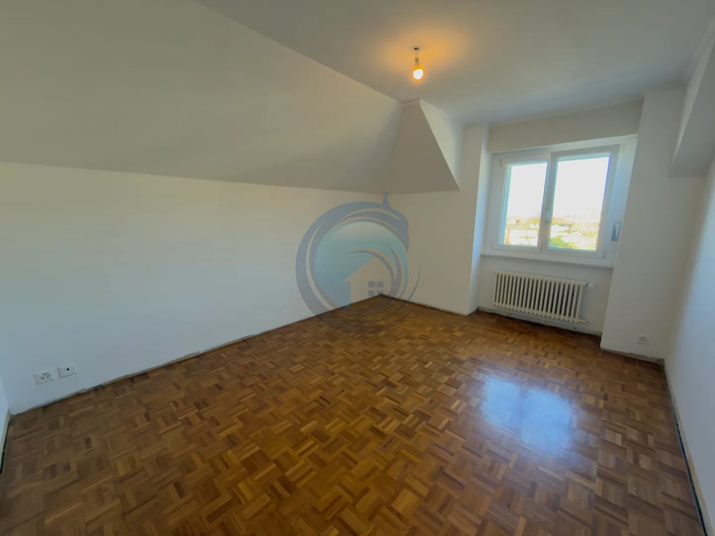 Appartement Charmant avec Vue sur le Lac - Photo 6 sur 15