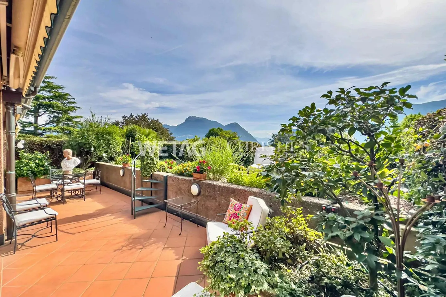 For sale in Lugano-Gentilino: elegant apartment with private garden - Photo 10 of 12