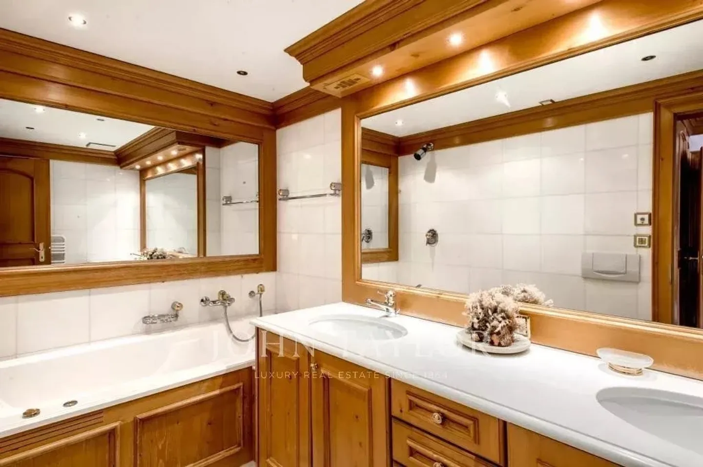 Spazioso appartamento alpino con 3 camere vicino al centro - Crans-Montana - Foto 6 di 10