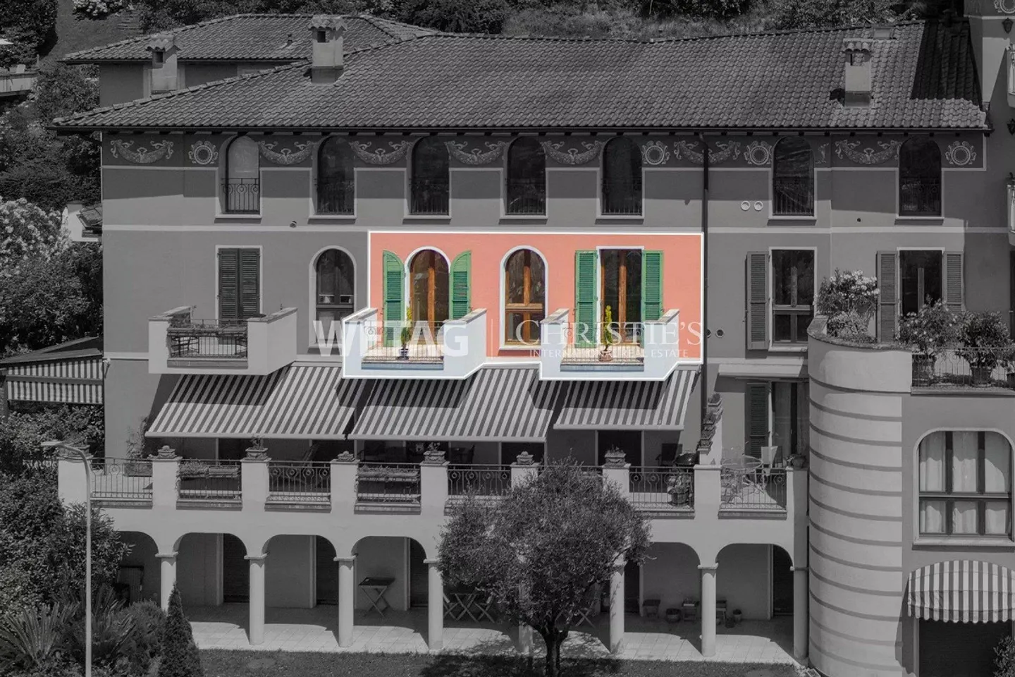 Lugano-Ruvigliana: appartamento elegante con vista mozzafiato sul lago, piscina e giardino in vendita - Foto 11 di 12