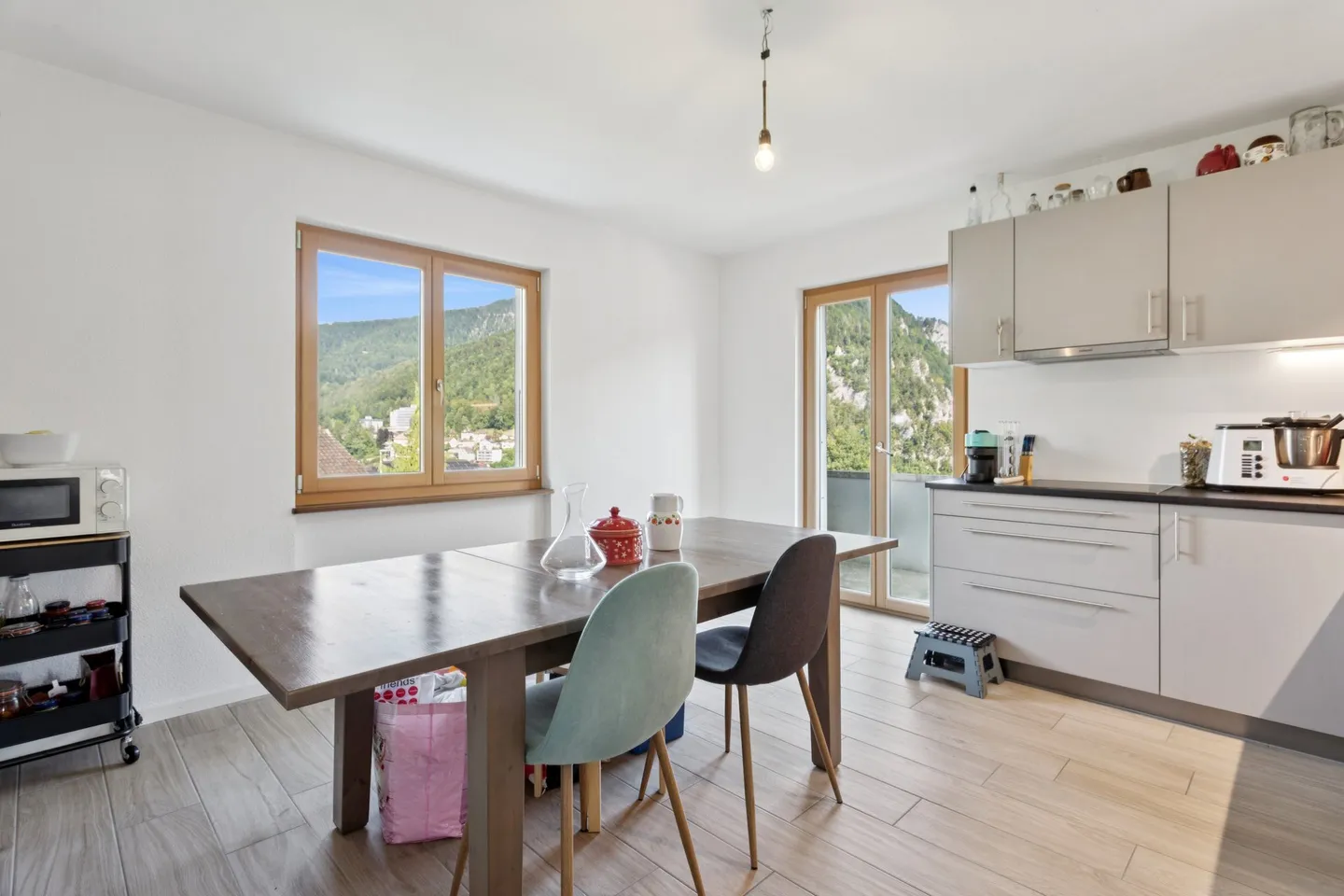Casa Multi-Familiare a Moutier - Foto 3 di 11