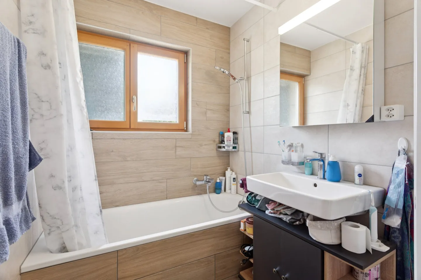 Casa Multi-Familiare a Moutier - Foto 8 di 11