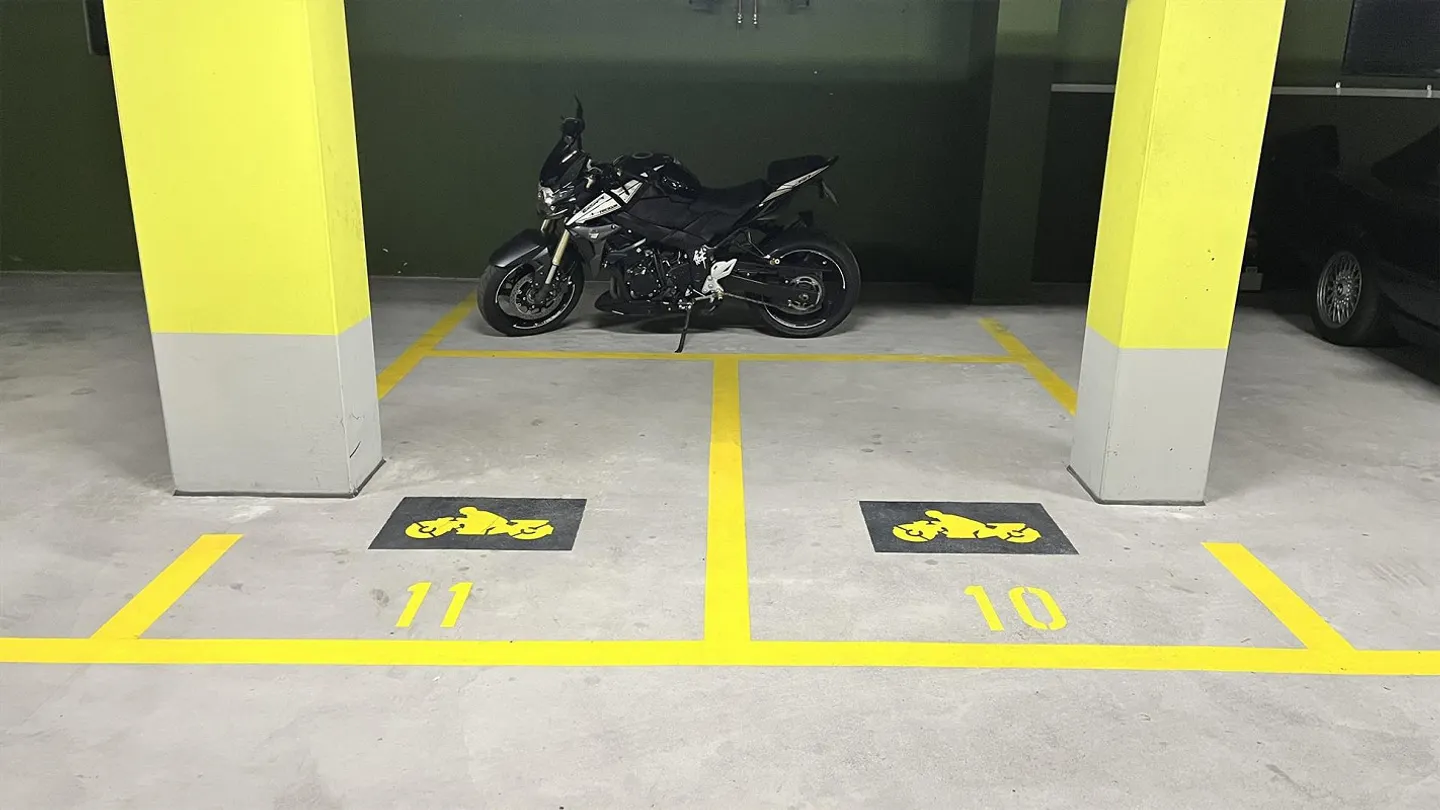 Motorcycle parking space for rent - Photo 2 of 2