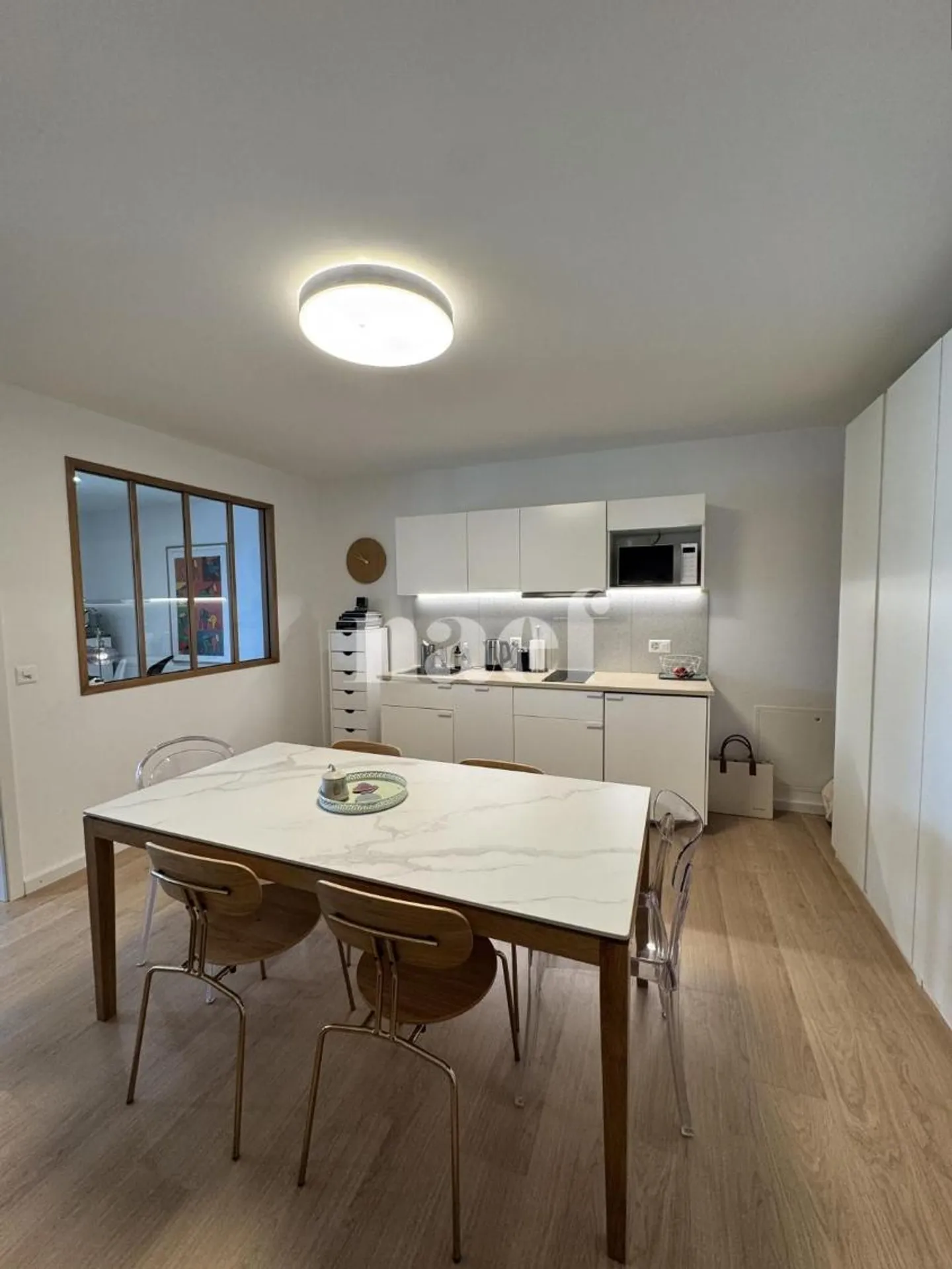 Geräumiger Geschäftsraum im Erdgeschoss - Foto 9 von 9