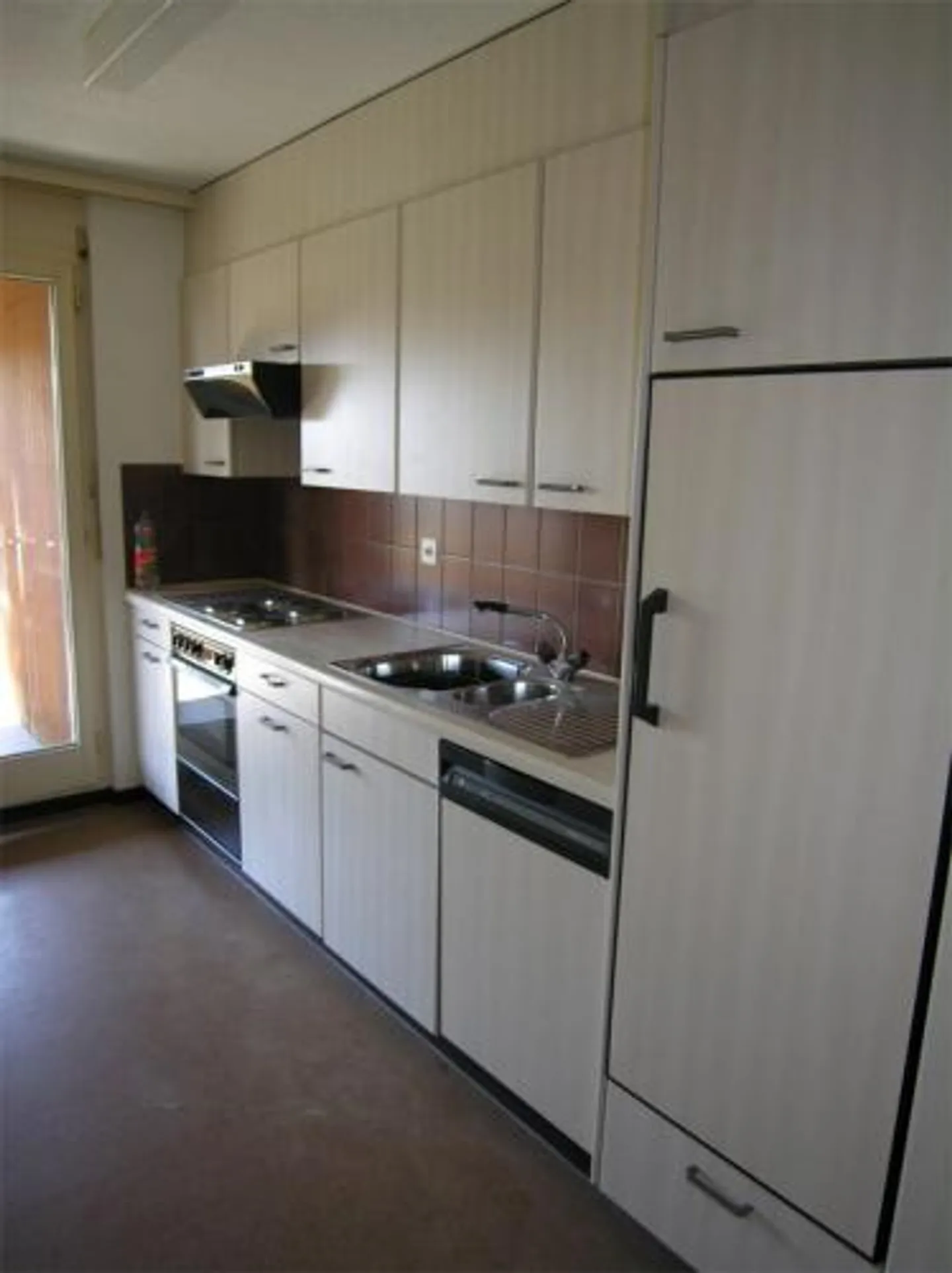 Appartement à louer - Photo 3 sur 11