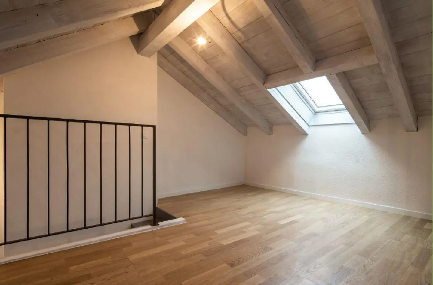 Appartamento in affitto - Foto 5 di 6