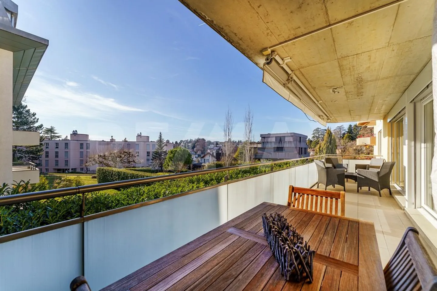 Elegante appartamento di 5,5 locali con balcone di 35 m² - Foto 7 di 13