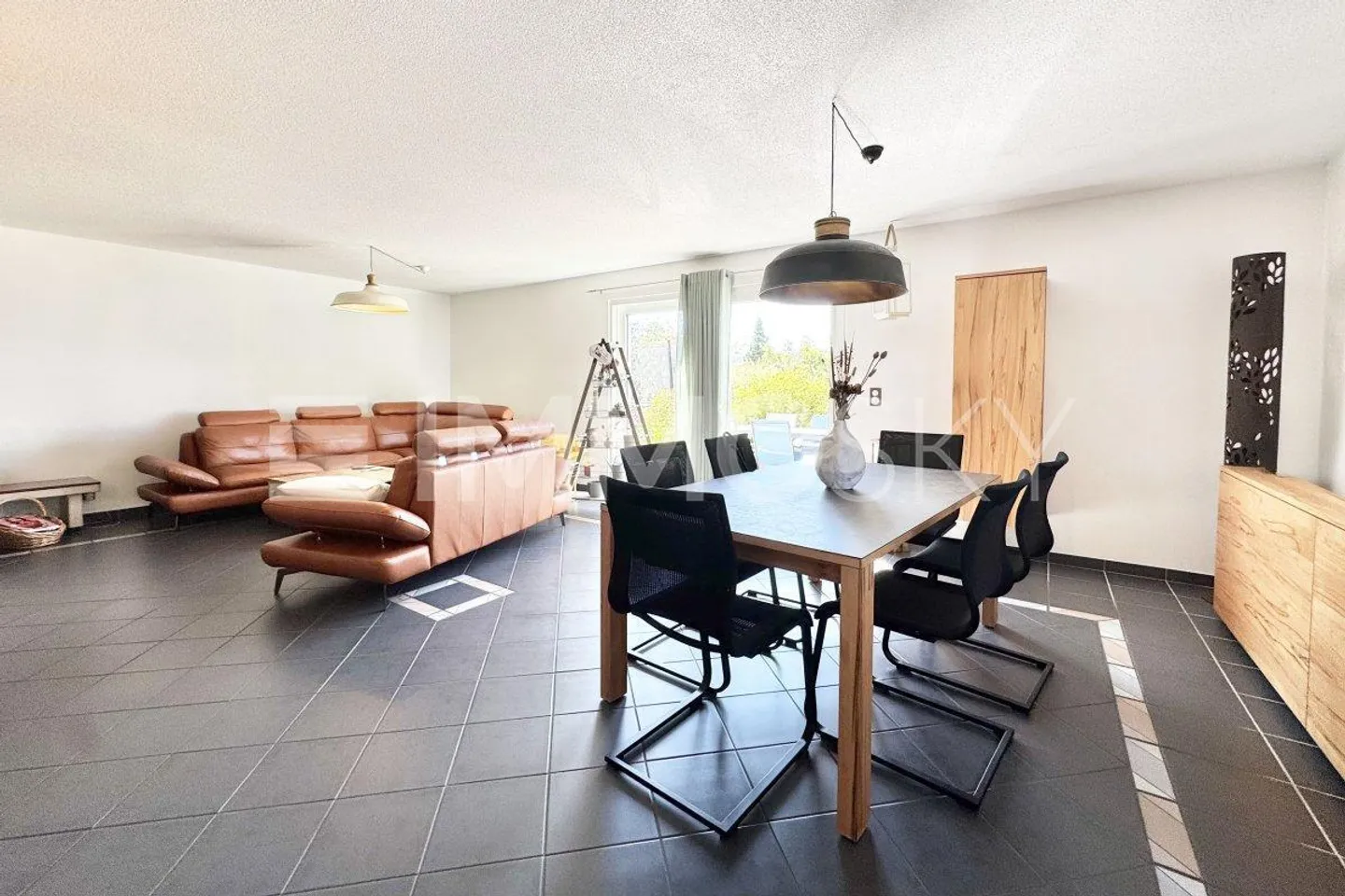 Magnifica casa a schiera nel Giura - Foto 4 di 5