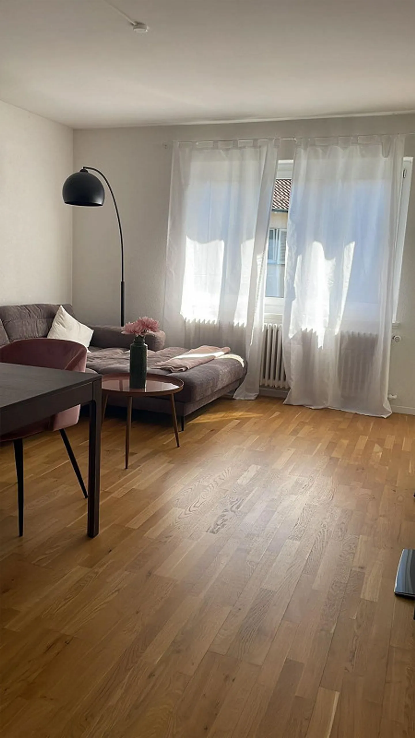 «Möbl. WG-Zimmer» - Foto 1 von 8